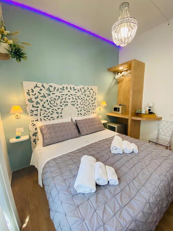 Fior Dei Carmeliti Rooms And Parking Tropea Eksteriør billede